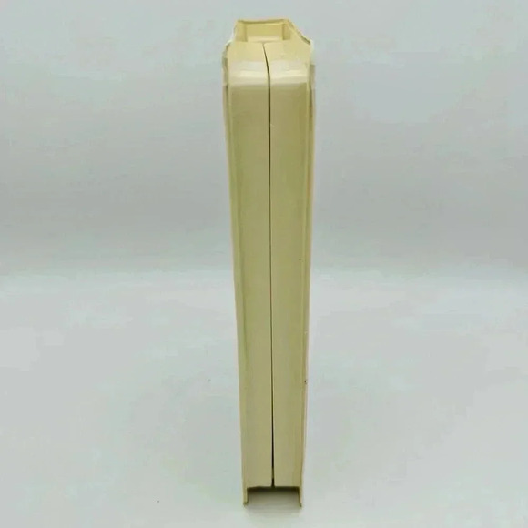 Walt Disney's Blank Check VHS Tape Movie #4071 - Picture 4 of 6